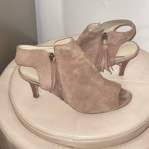 Suede Open Toe Booties With Fridge Zipper Size 10